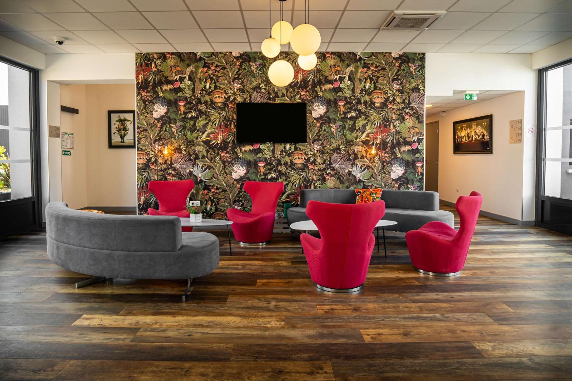 Sure Hotel By Best Western Les Portes De Montauban Buitenkant foto